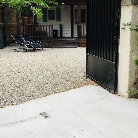 Mobil-Home Sur Terrain Prive Serignan Exterior photo